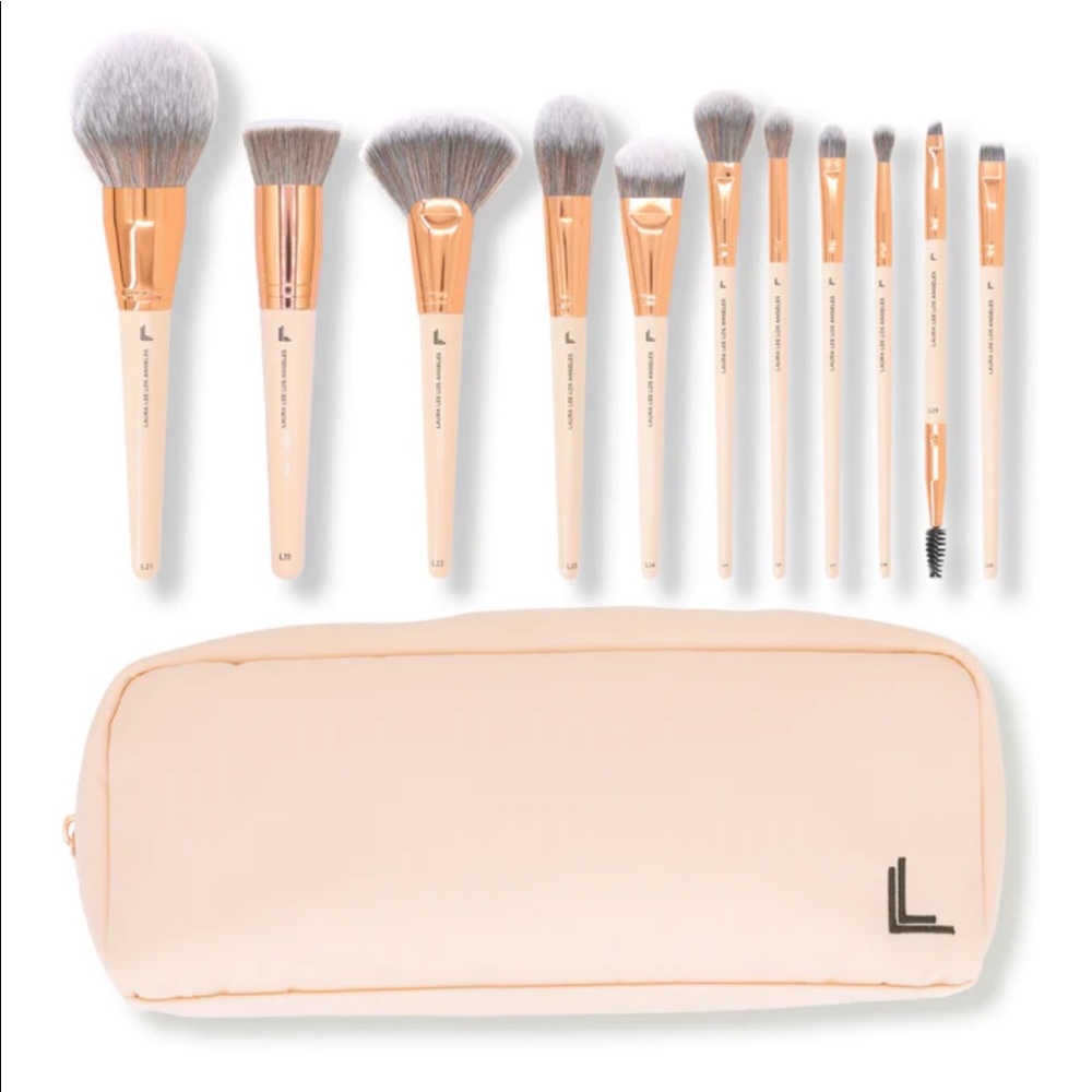 BRAND NEW LAURA LEE BRUSH SET